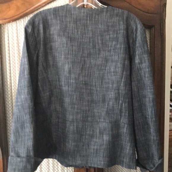 JM Collection Detailed Jean Jacket - Picture 2 of 7